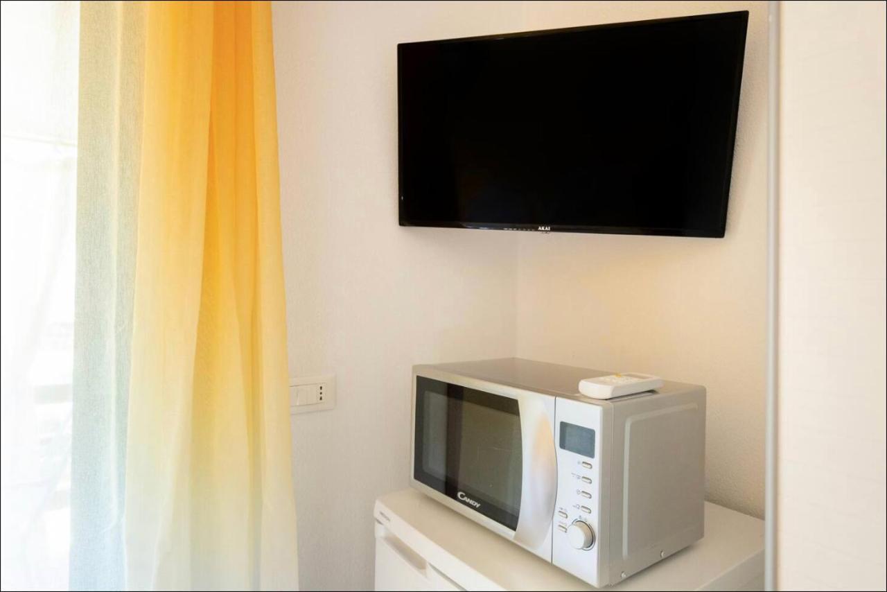 Casa Sharon Appartamento Vista Mare Ad Olbia Exterior photo